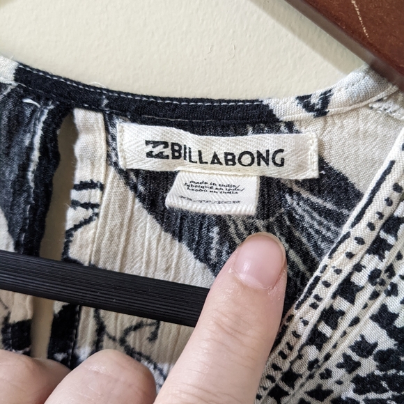 Billabong Dress - Picture 2 of 9
